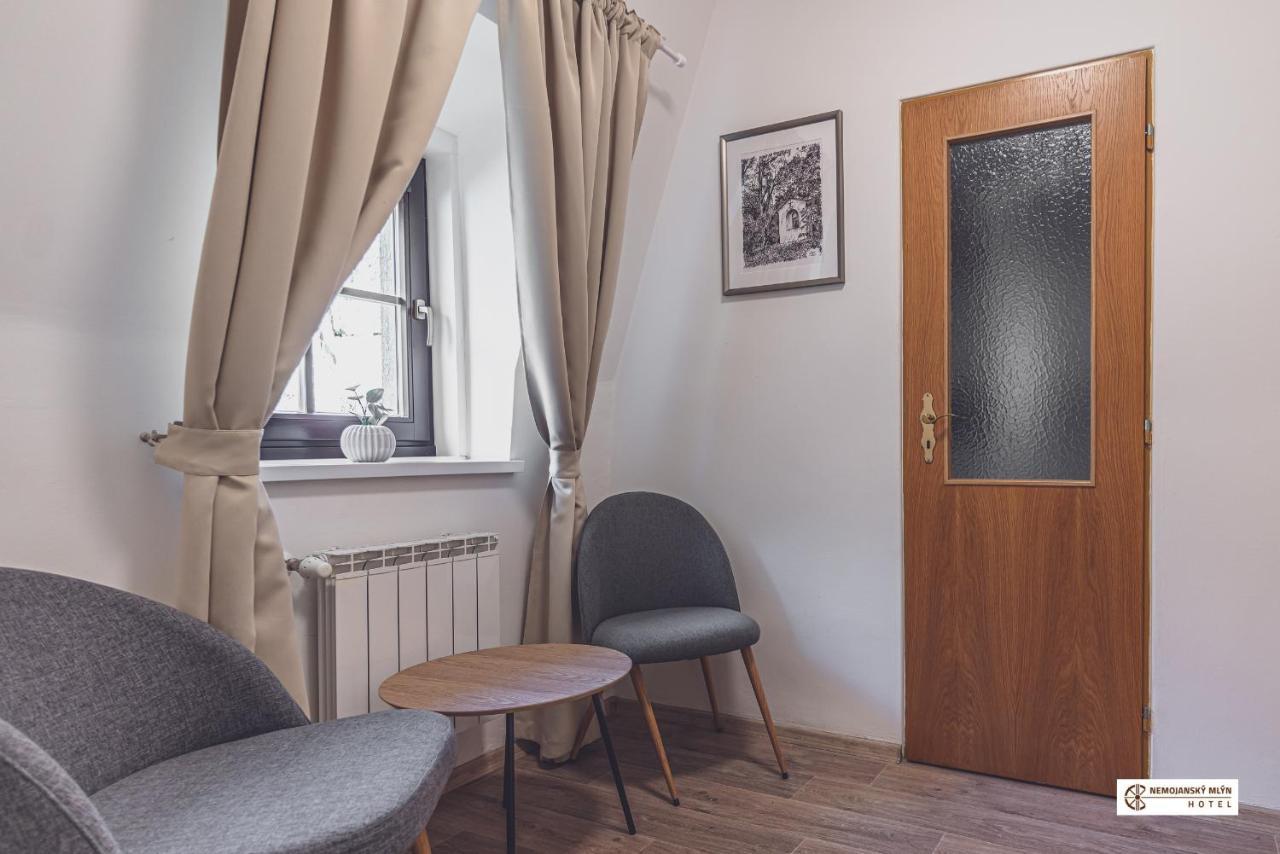 Hotel Nemojansky Mlyn Nemojany Экстерьер фото