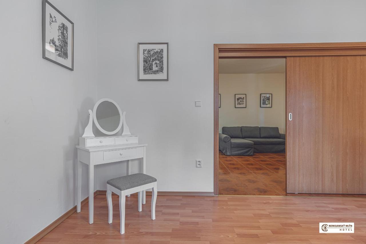 Hotel Nemojansky Mlyn Nemojany Экстерьер фото